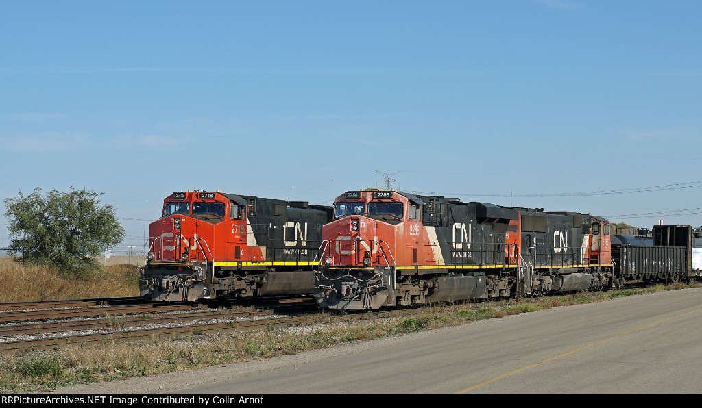 CN 2718